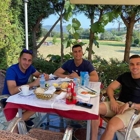 Hotel Bar Restorant Kristal Tirana Zewnętrze zdjęcie