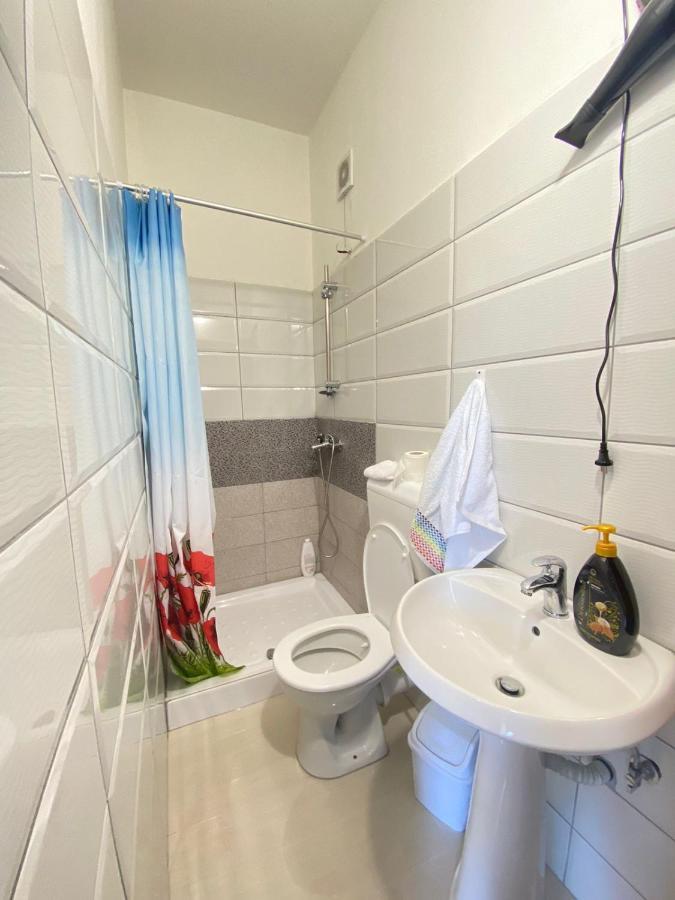 Hotel Bar Restorant Kristal Tirana Zewnętrze zdjęcie